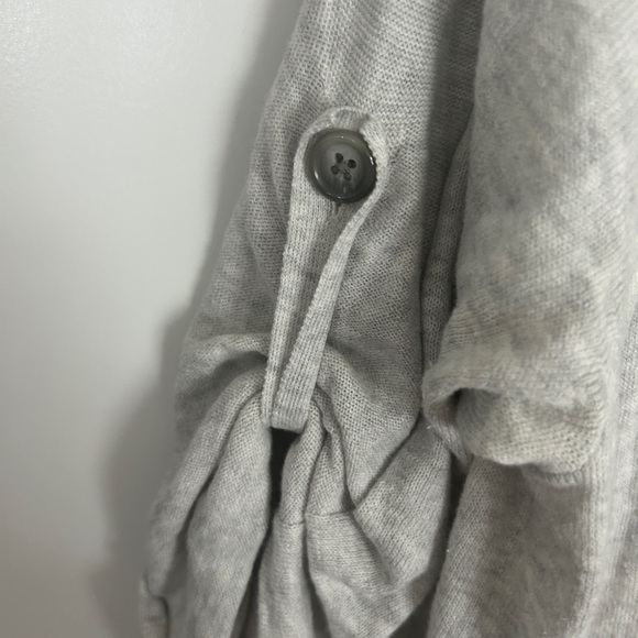 Gap Button Down Cardigan Women’s Gray Medium - Picture 3 of 10